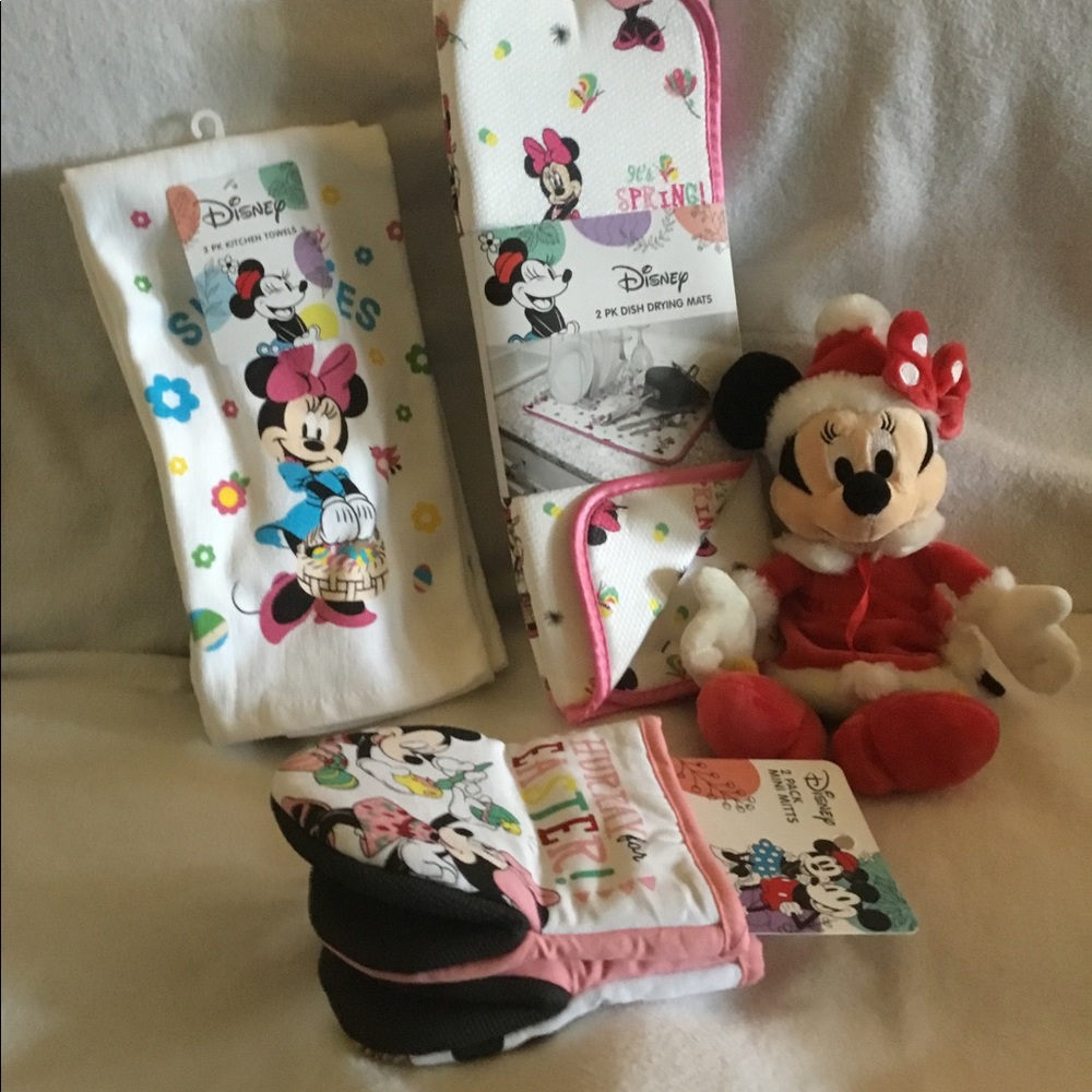 Minnie Mouse Set - Picture 1 of 3